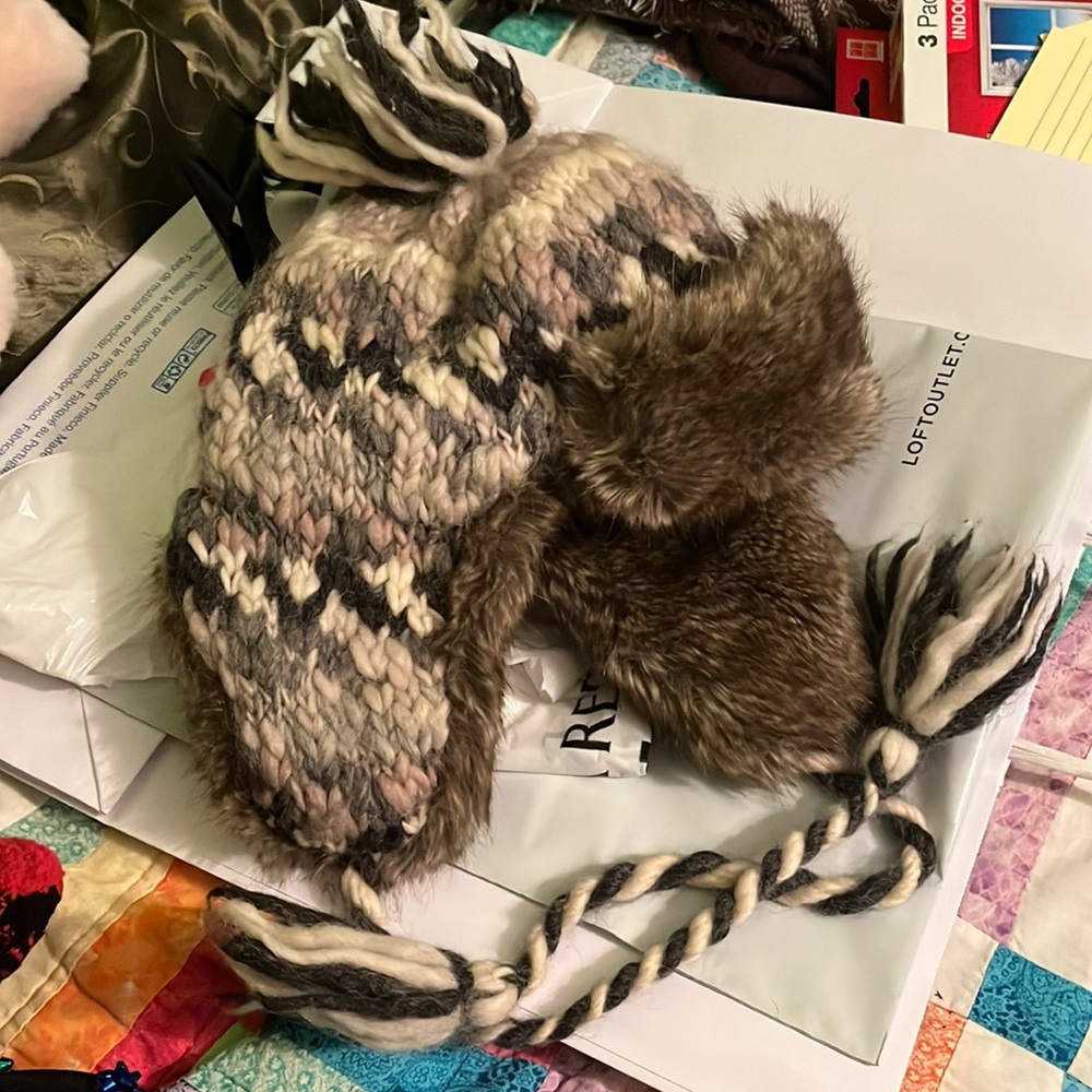 American Eagle winter hat